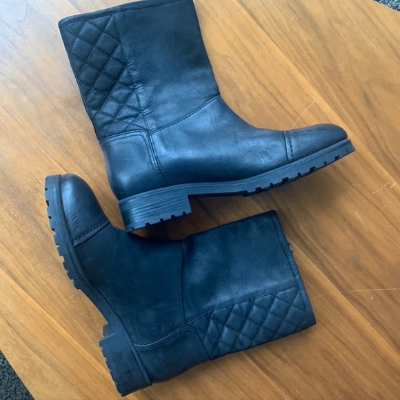 GEOX Womens Black Leather Boots - Like New! Size 7 - Picture 3 of 5